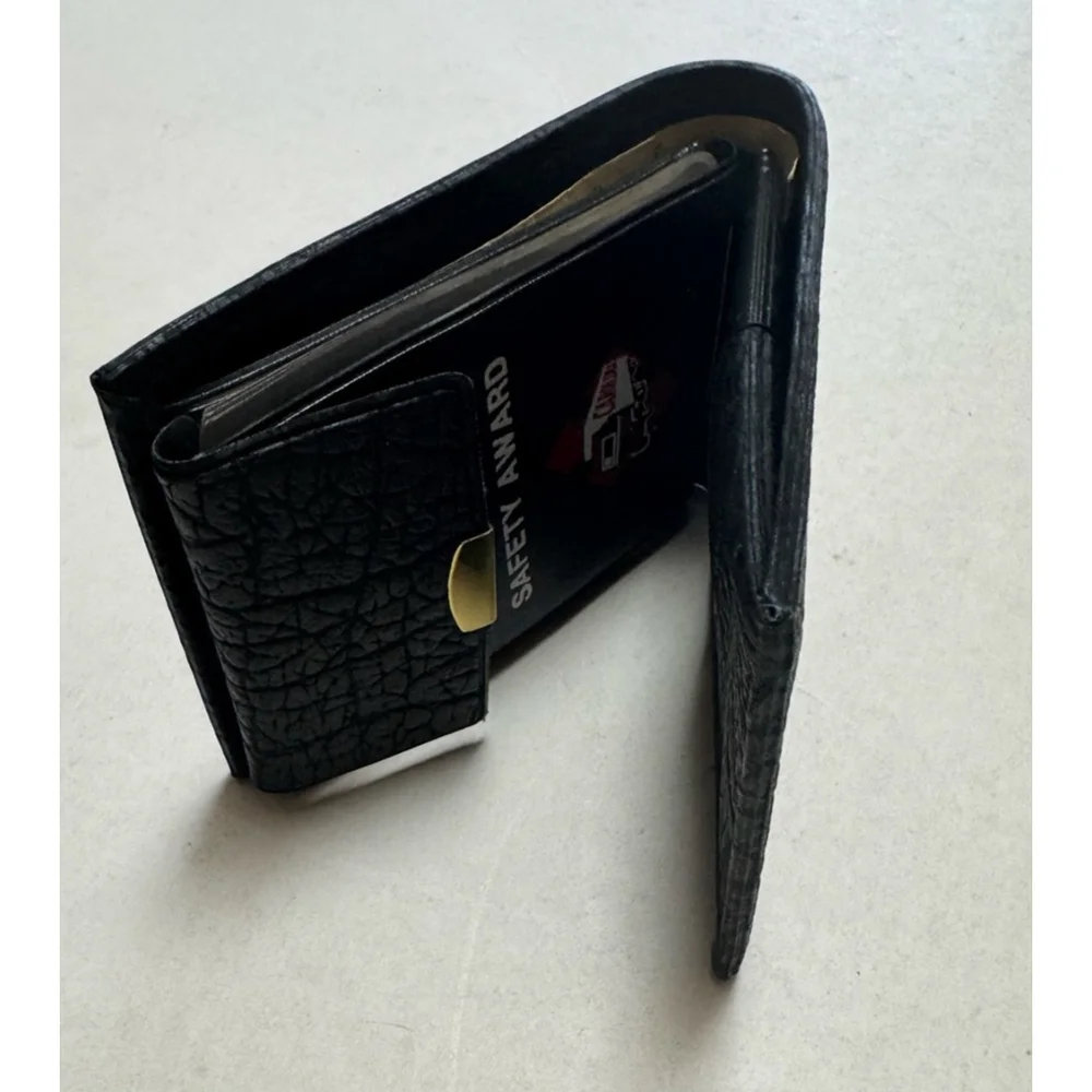 VITRONIC Faux Elephant Hide CAROLINA FREIGHTWAYS SAFETY AWARD Bi-fold Wallet